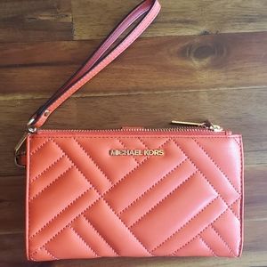 Michael Kors Adele Zipper Smartphone Wrist Wallet